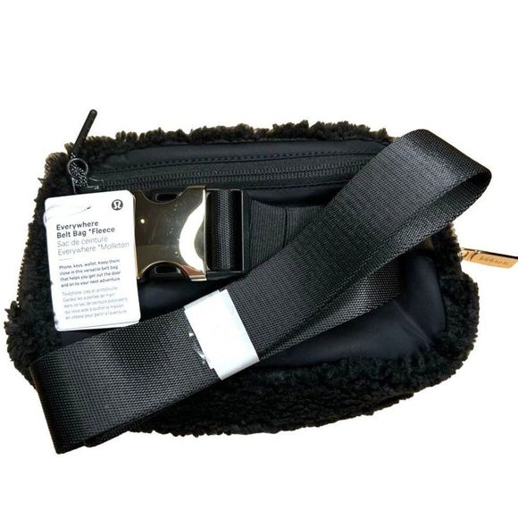 Lululemon Everywhere Belt Bag FLEECE SHERPA Black - Picture 6 of 9